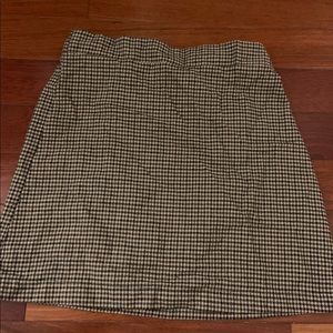 American eagle checkered mini skirt